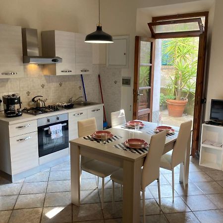 Great Studio Apartment In The Heart Of 基亚恩尼 外观 照片